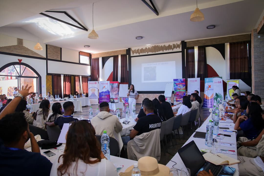 Rotary Youth Leadership Awards - Madagascar 2025