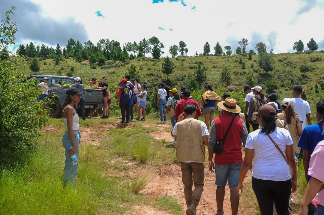 Agir pour la planète : 500 arbres plantés